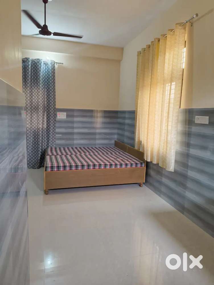 1 RK Well Furnished with Balcony sector 45 Near Metro
