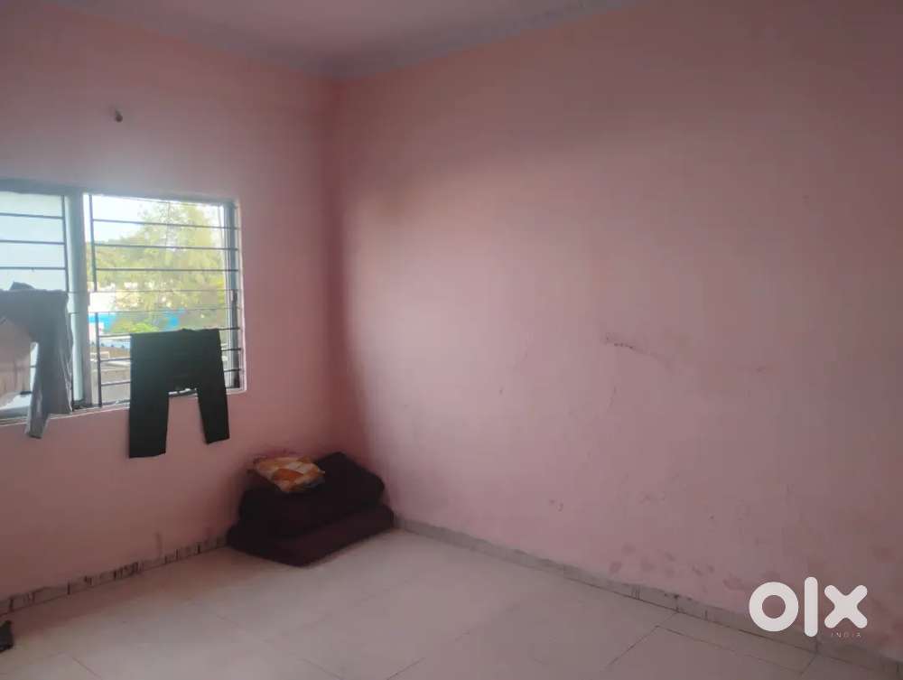Independent flat for rent in near bhawarkuwa