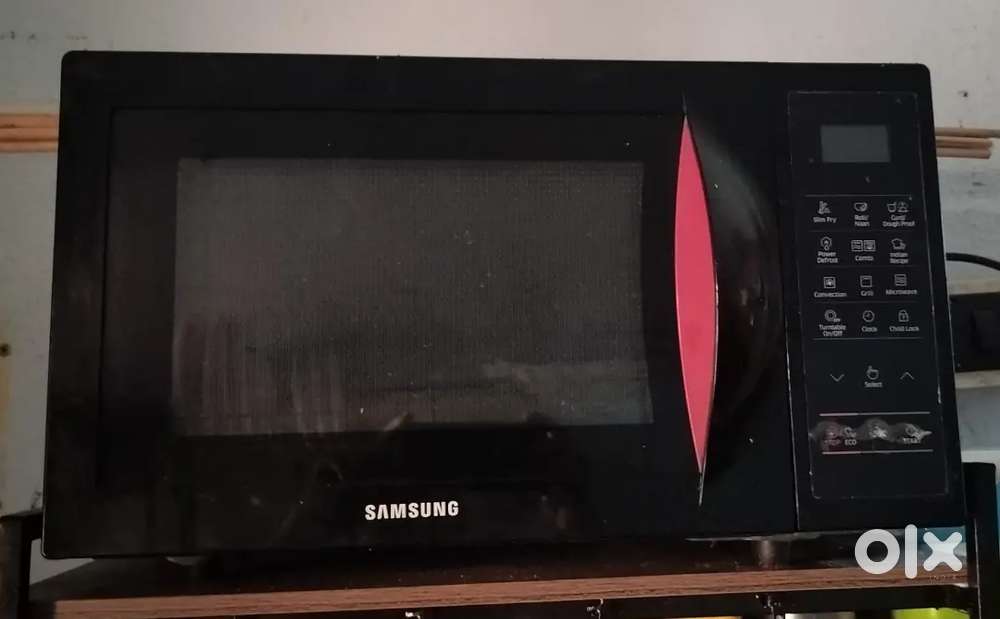 SAMSUNG MICROWAVE OVEN(COVENCTION+GRILL)