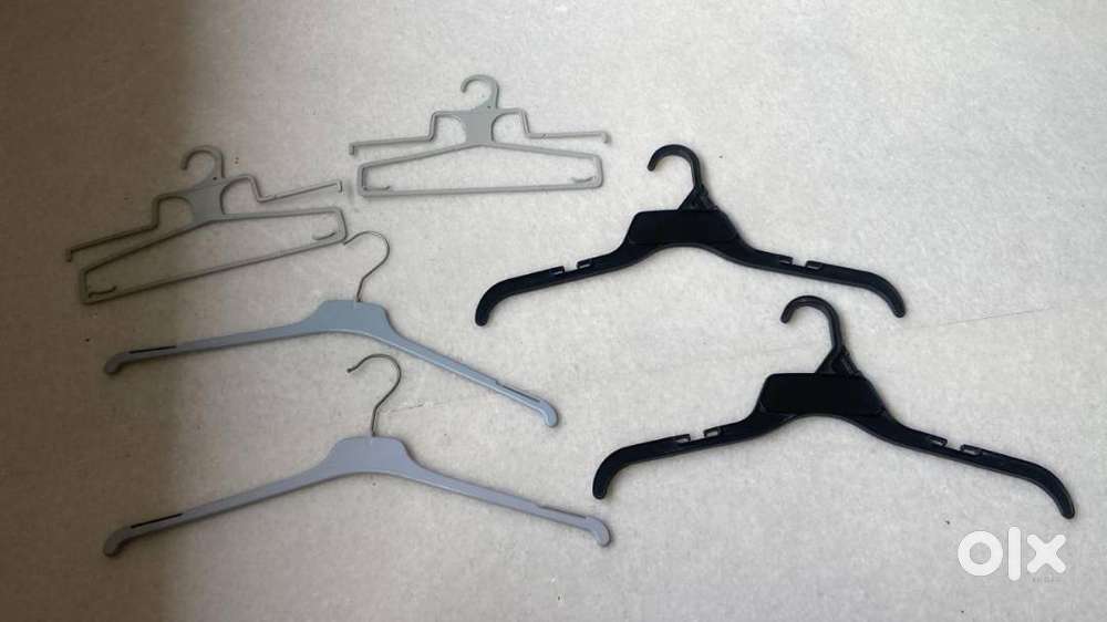 200 HANGERS FOR 600