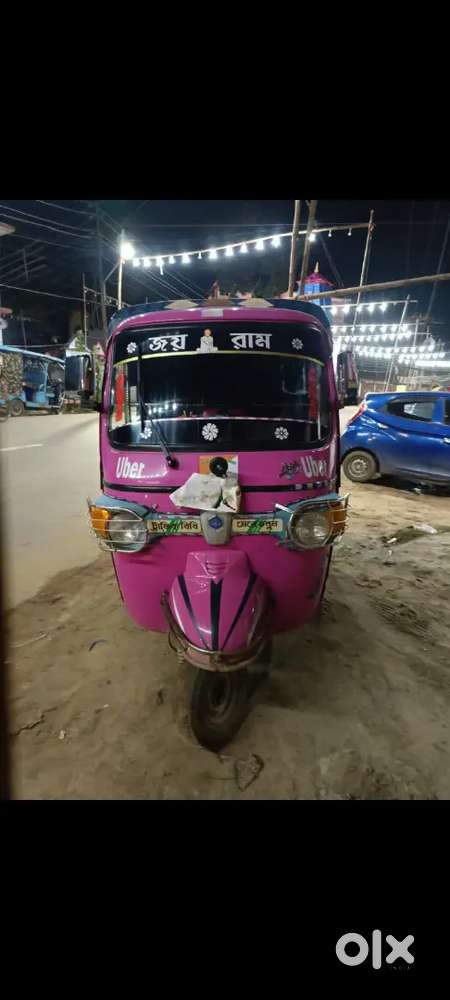 This is a pleagio auto