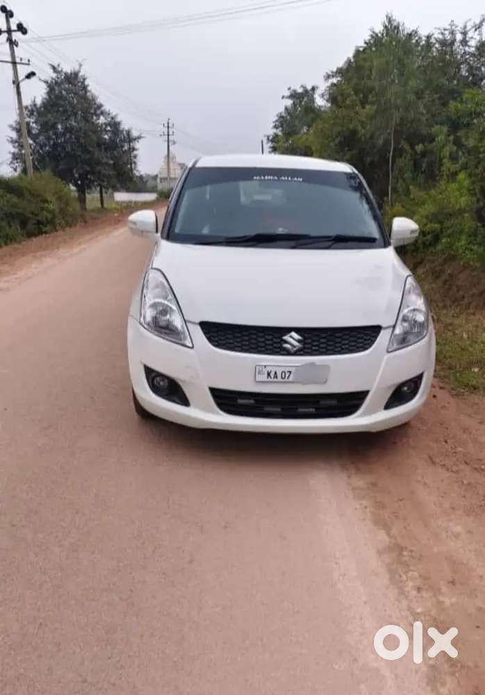 Maruti Suzuki Swift 2011 Petrol 85000 Km Driven