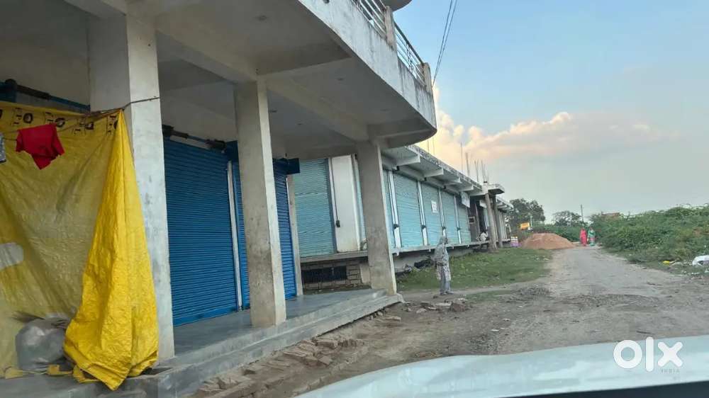 अब मकान व दुकान बनाए सरकारी डामर रोड पर
A-ONE ढाबा  se 300 मीटर पर