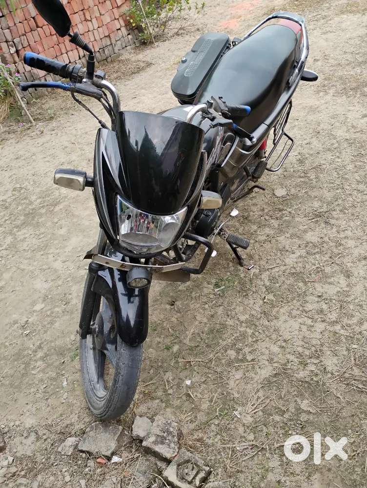 Single handed bike .