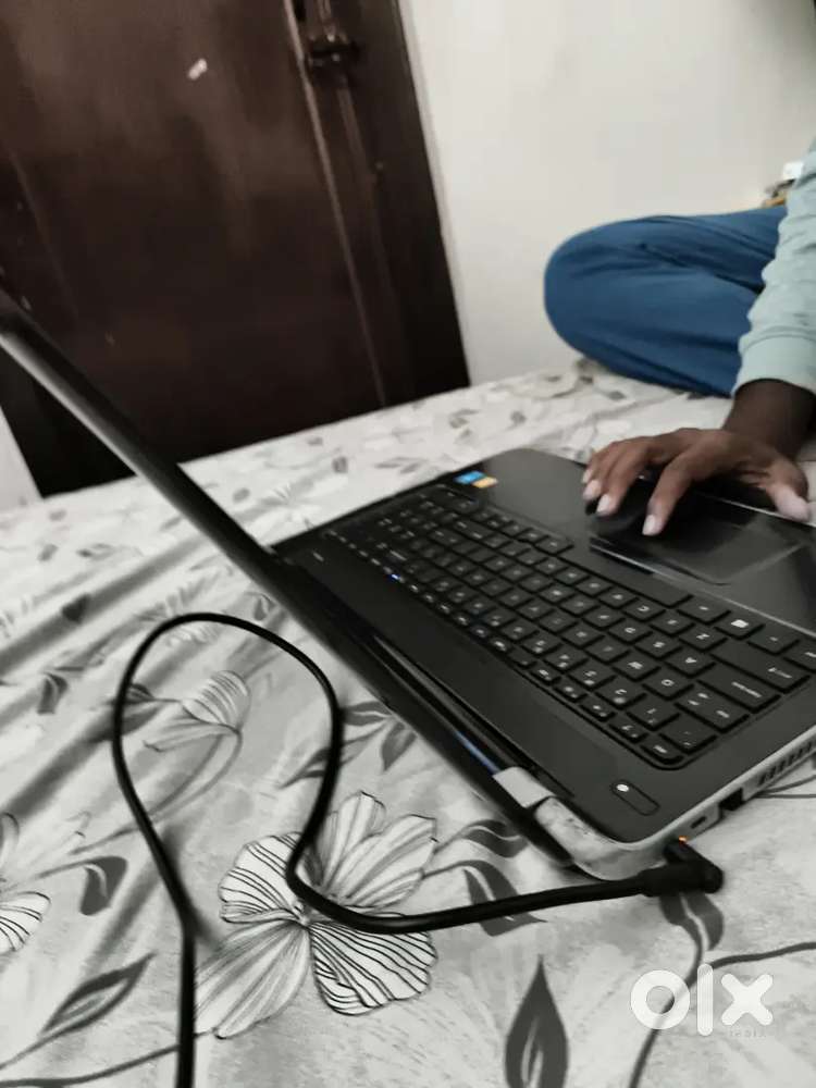 HP LAPTOP Intel core i5