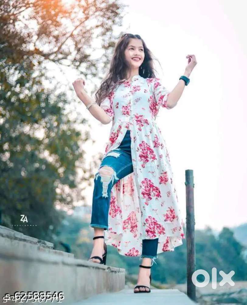 Urbane retro women kurti febric Rayon