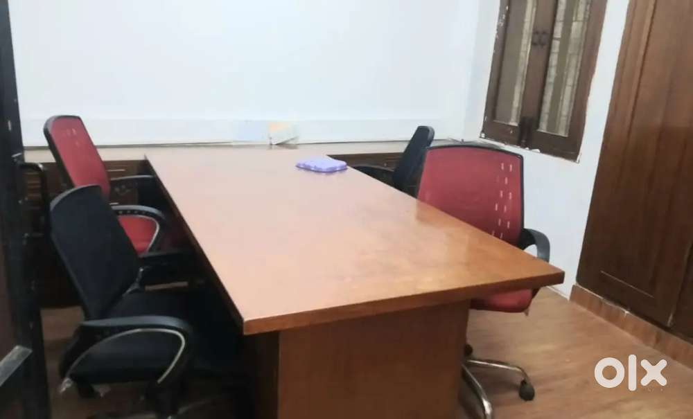 2, Director Cabin 25 workstation Full Furnished Office Space For Rent