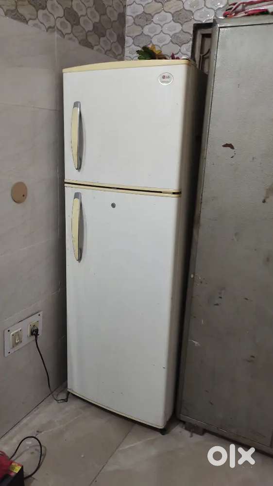 Lg refrigerator