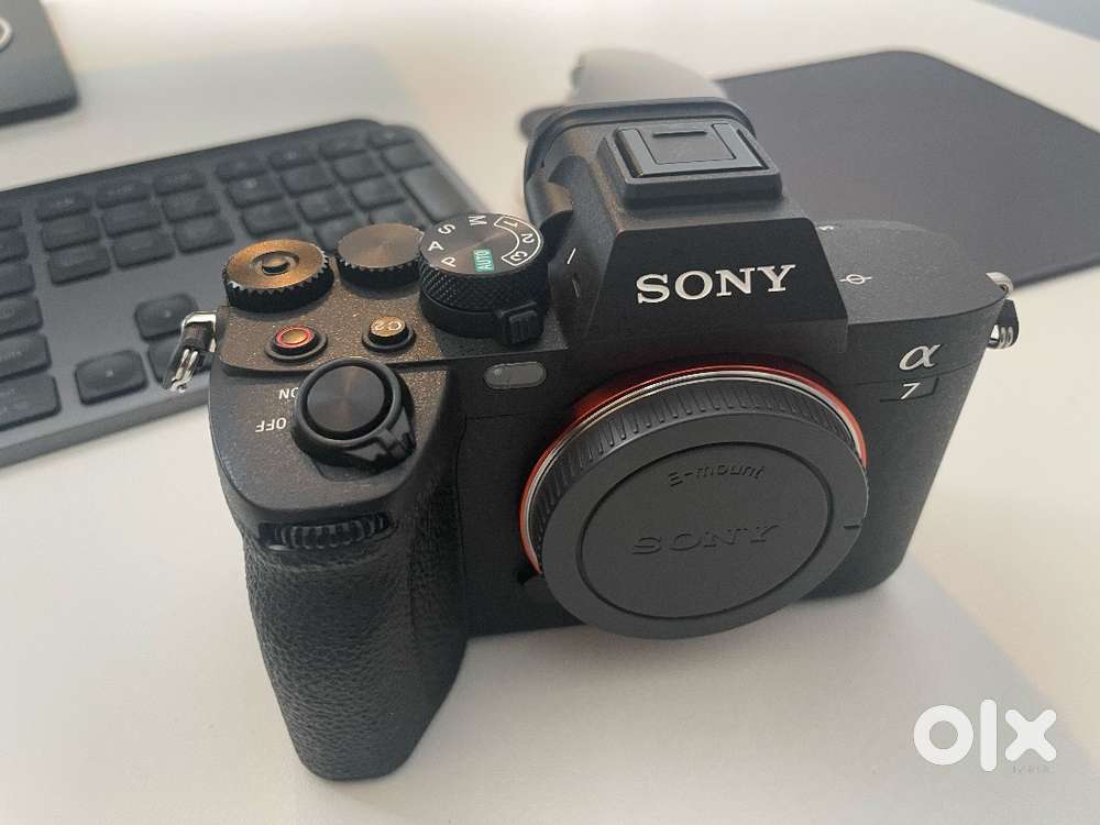 Sony A7IV Body with Warranty