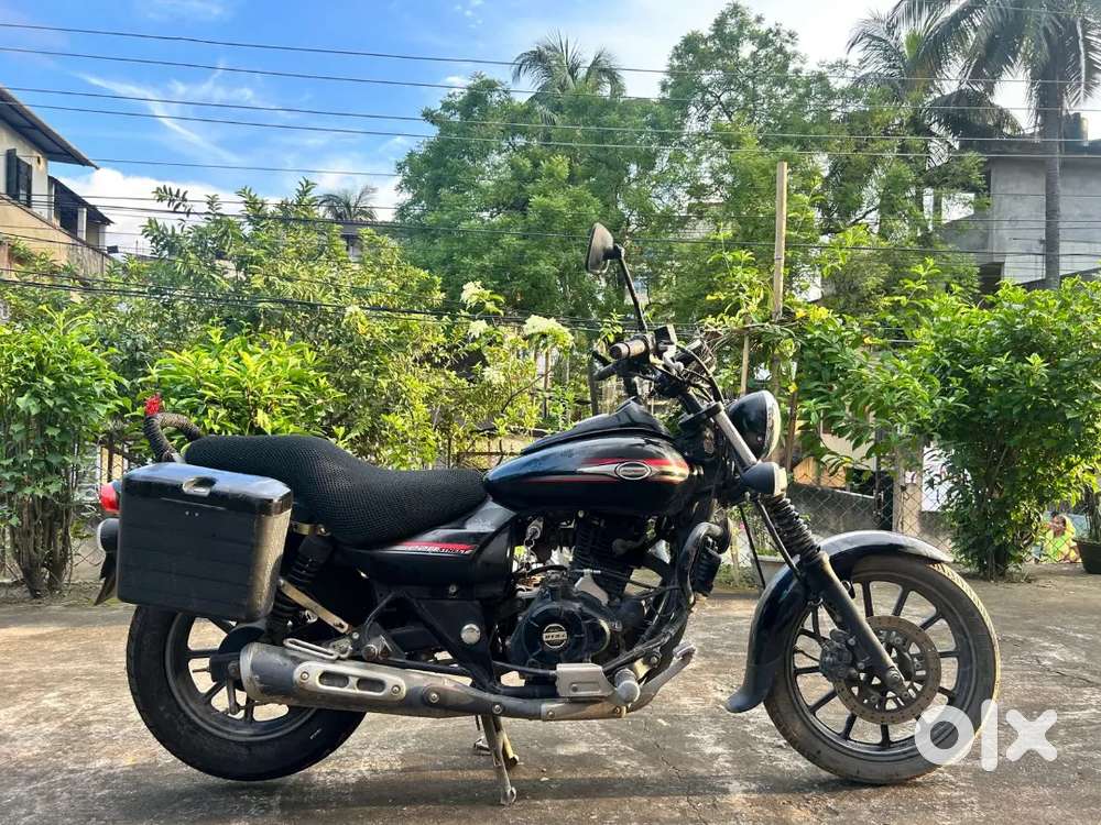 Bajaj avenger 220