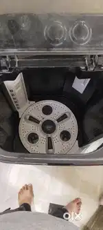 New Motorola 10 kg semi auto washing machine is under warranty