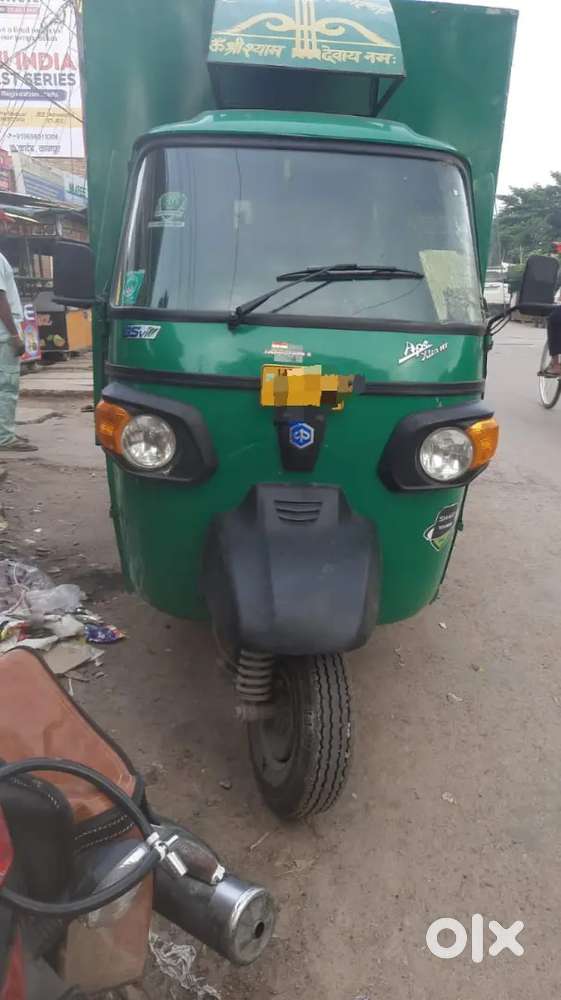 Three wheeler piaggio