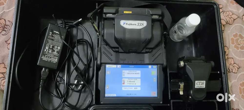 FUJIKURA 33S SPLICING MACHINE