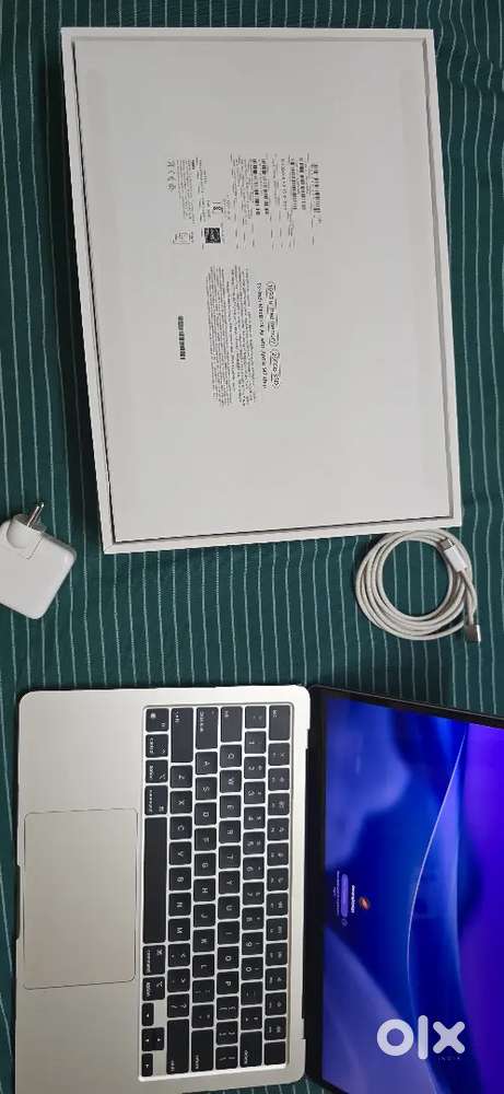 Macbook Air M2 16 GB 256 GB