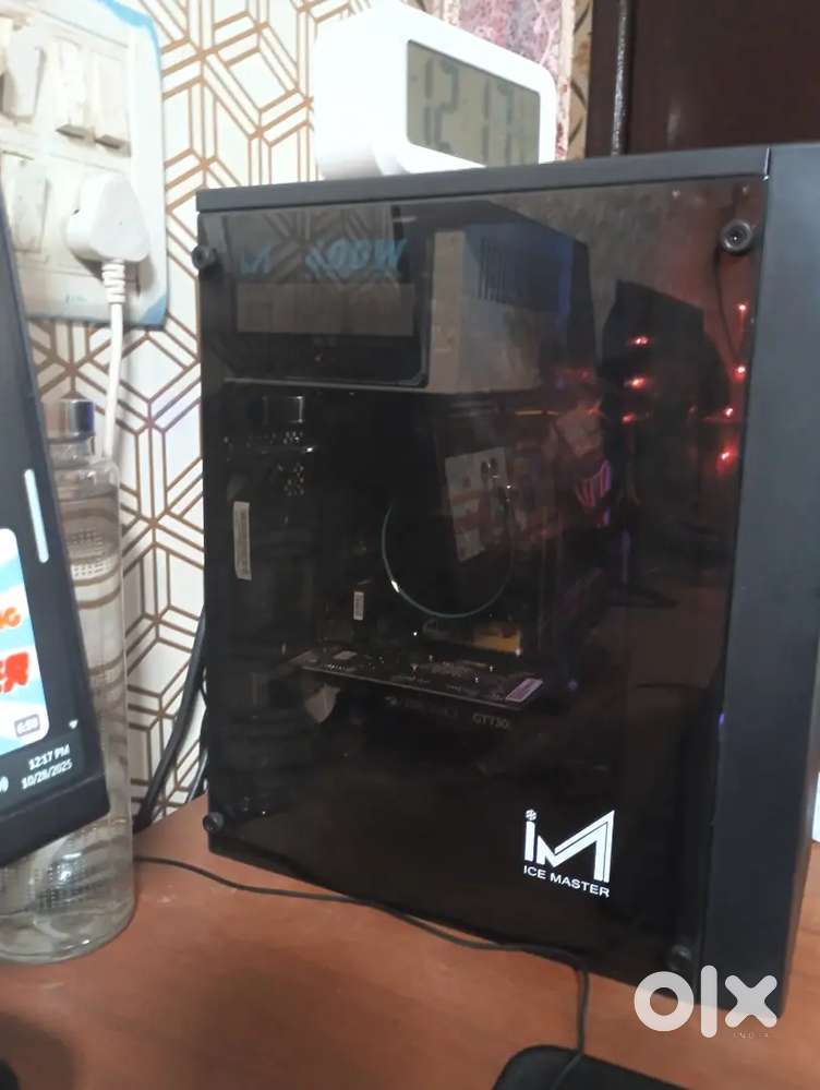 Cabinet and power supply