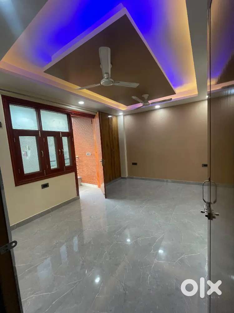 Premium 2BHK Luxury Builder Floor Near 55 Feet Road  Vipin Garden