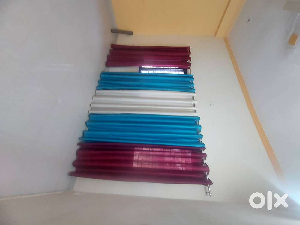 Fully Furnished Independent floor 2bhk