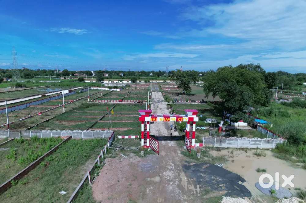 Plot in kanpur road Lucknow banthara market ke pas