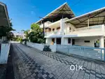 Aluva uc college mariyapady 10cent 3200sqt 4bhk gated villa 1.48cr