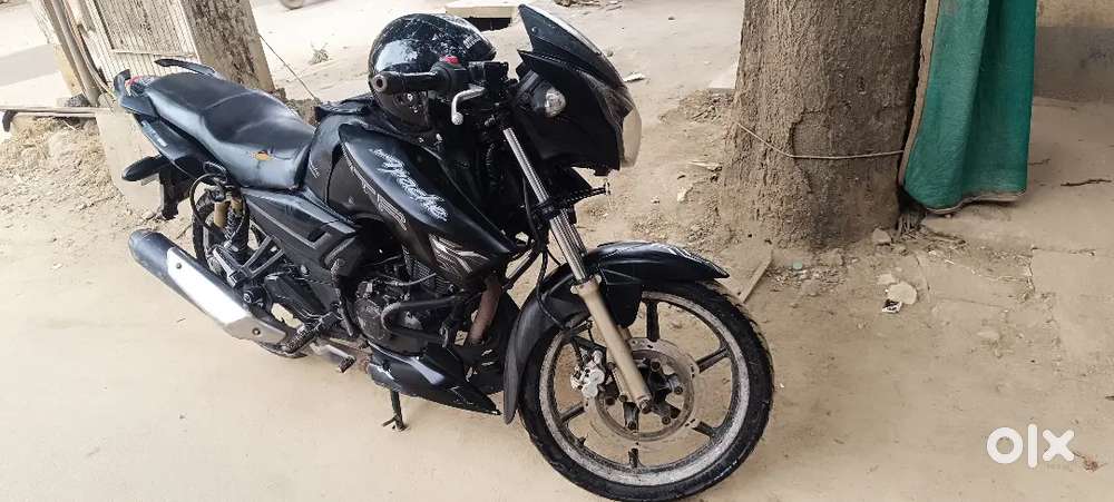 Apache RTR 180
