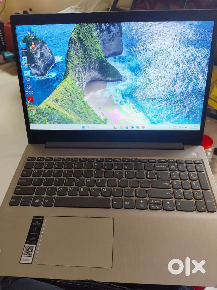 Lenova i3 laptop new