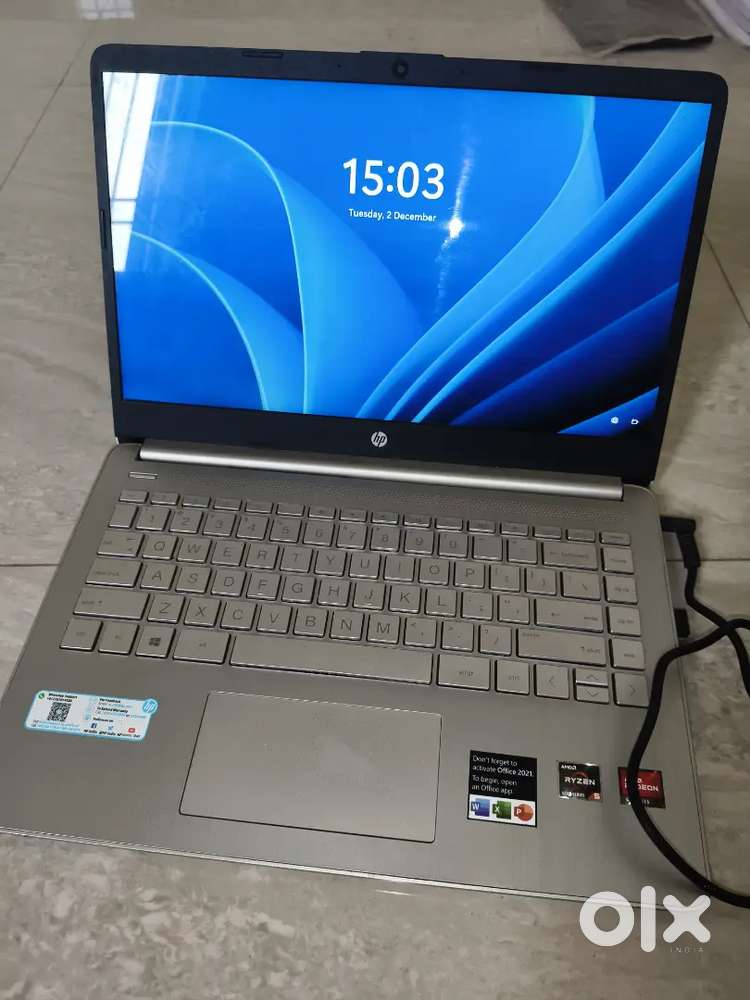 Hp laptop (28000)