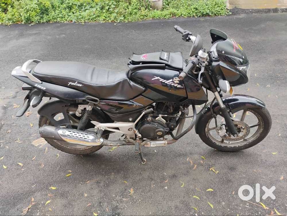 Pulsar 150 cc with single owner black colour