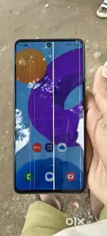SAMSUNG M52 5G SCREEN PE 4 LINE HAI aur bend hua hai phone