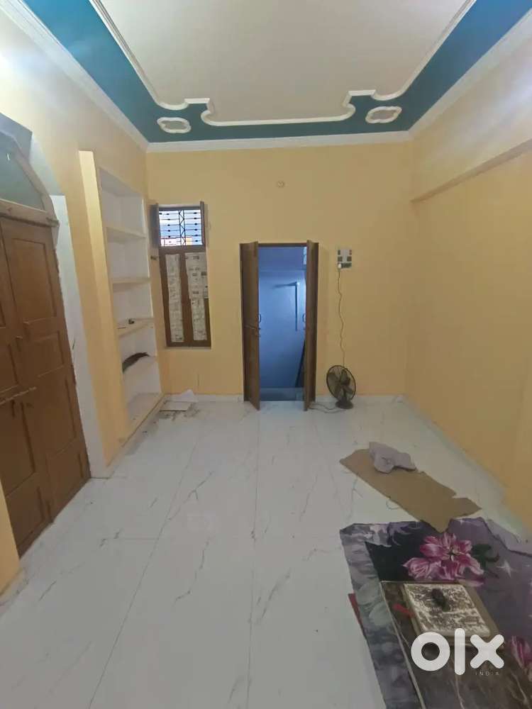 RENT single ROOMS family/students in DEVIGANj NEAr P4 railway station