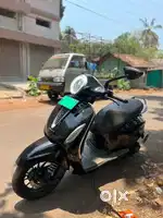 Bajaj Chetak Ev Premium 2022
