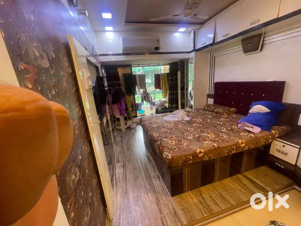 Separate room single sharing with ac 25000 near  bandra khar w