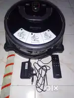Robotic mop wet
