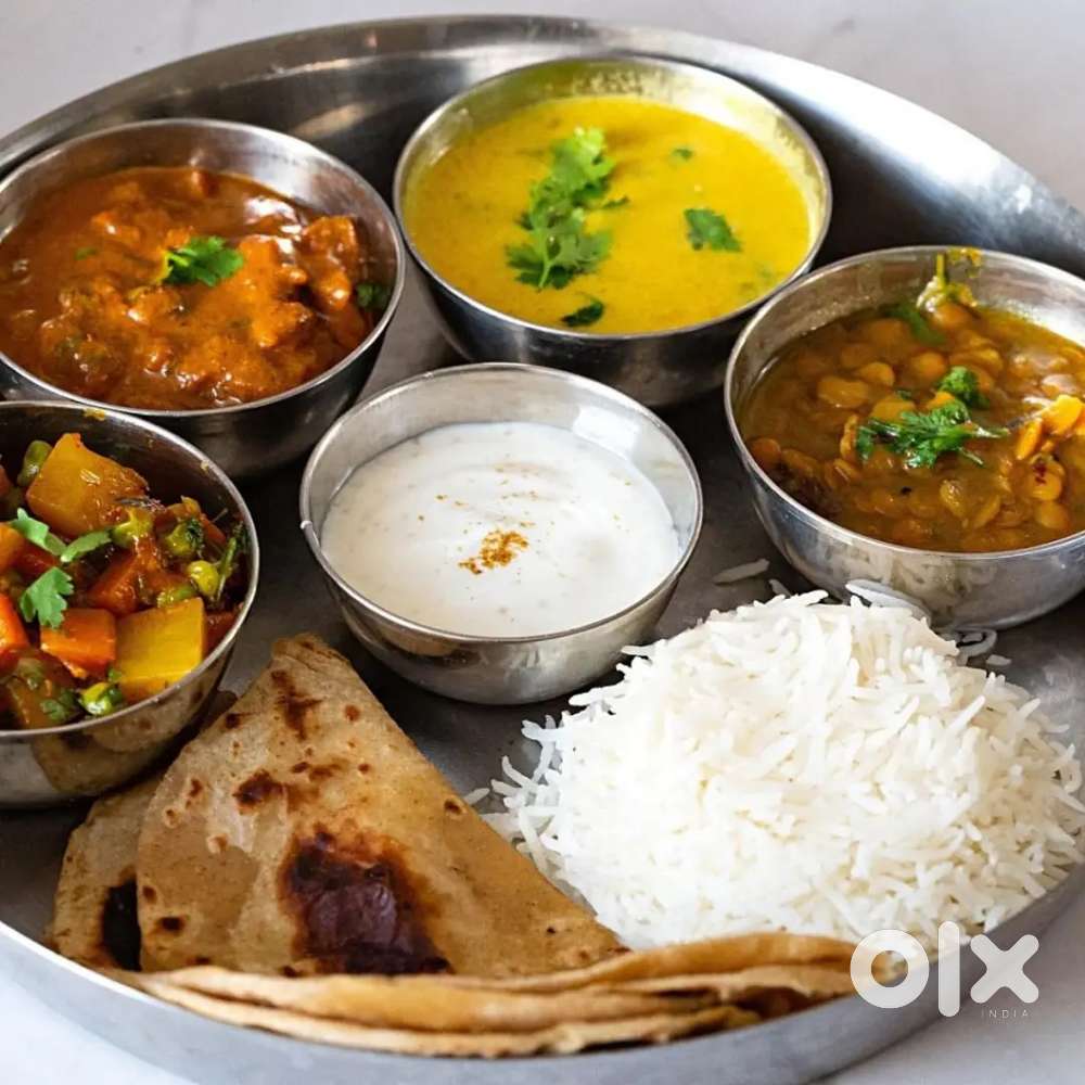 Anshika tiffin service