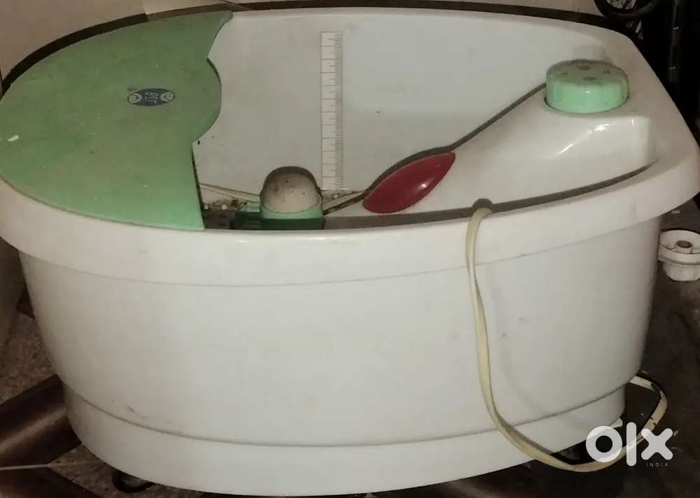 Brand new Foot massager