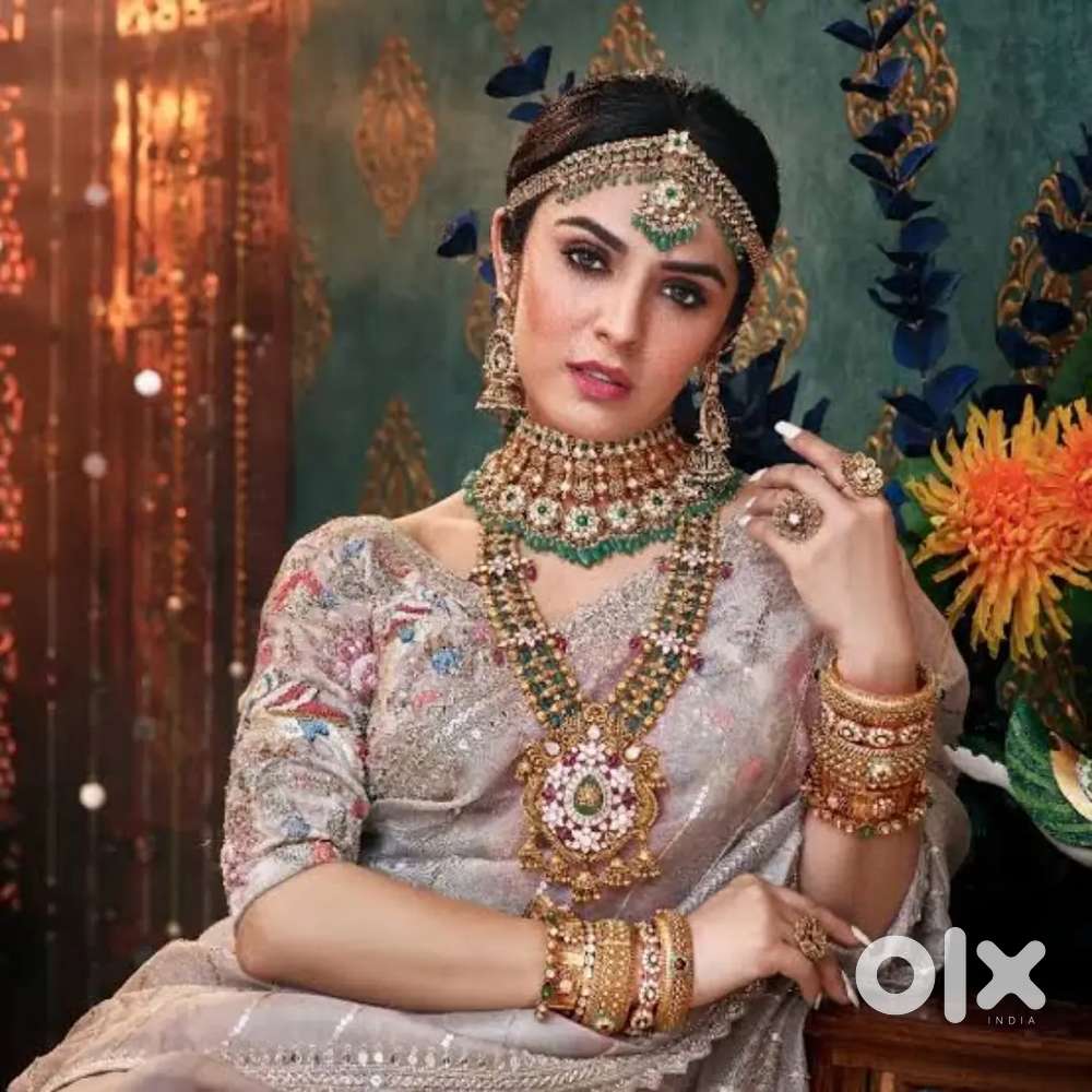 Jwellery Shoot Female Job Vacancy - Full & Part Time