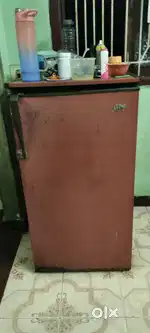 Old model refrigerator for sale with stabilizer