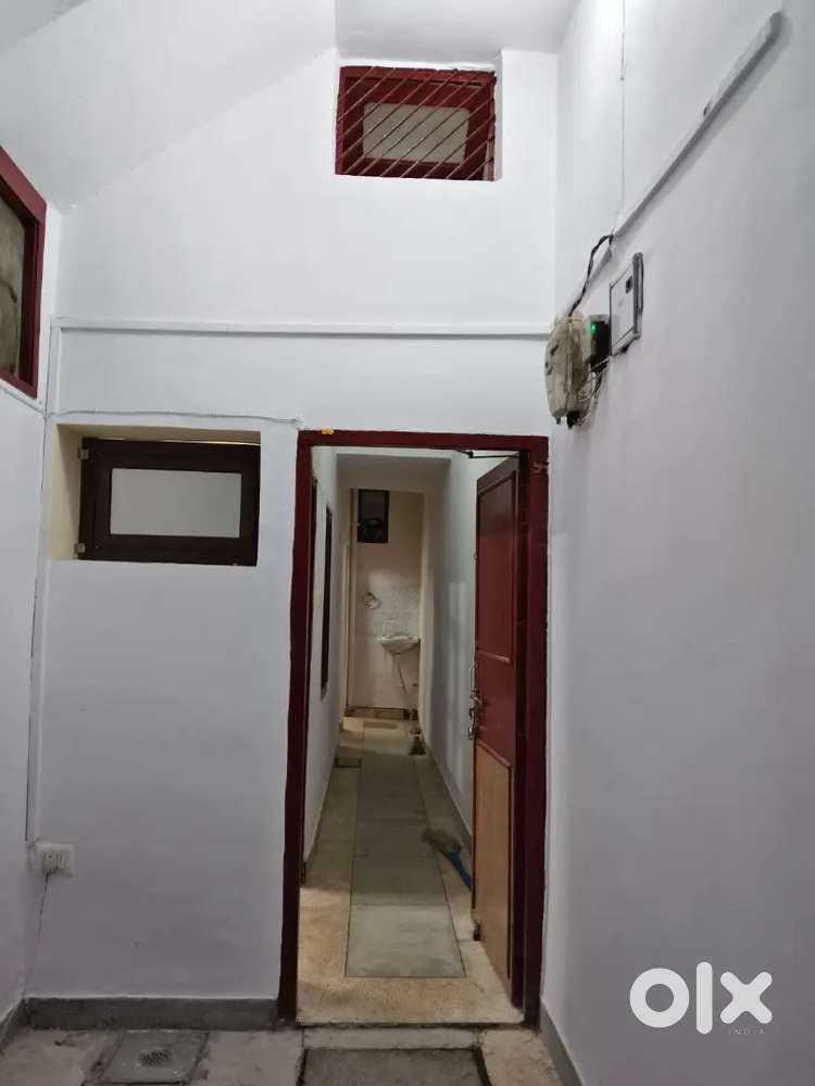 Need 1 female student only