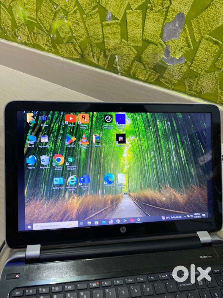 HP  Intel i3  4GB RAM  465GB HDD  Windows 10 Pro – Good Condition