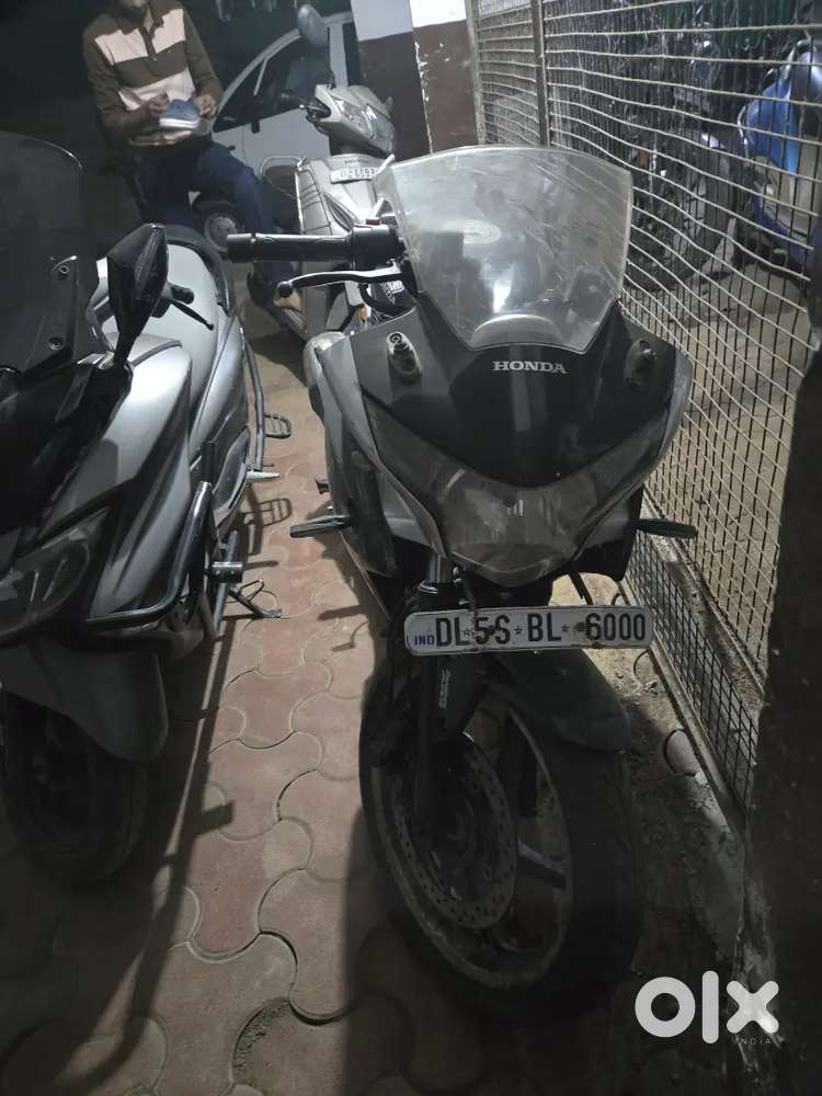 Cbr 250 15000 kms only
