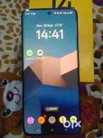 Realm 14 pro Lite full Edge DISPLAY few months used