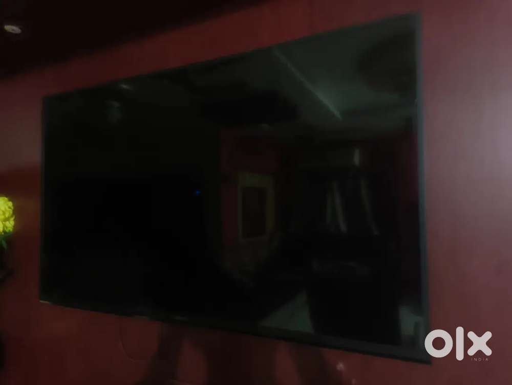 SONY BRAVIA 49 INCHES SMART FULL HD HDR LED TV..VERY GOOD CONDITION..