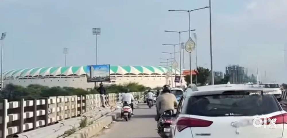 बैंक लोन नगर निगम इकाना स्टेडियम ग्रीन कॉरिडोर के पास प्लॉट