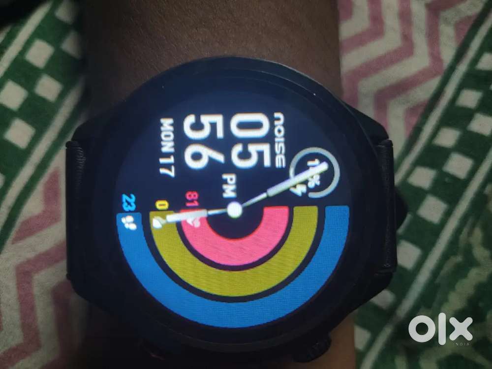 Noise twist pro ( smart watch) (used 3 months)