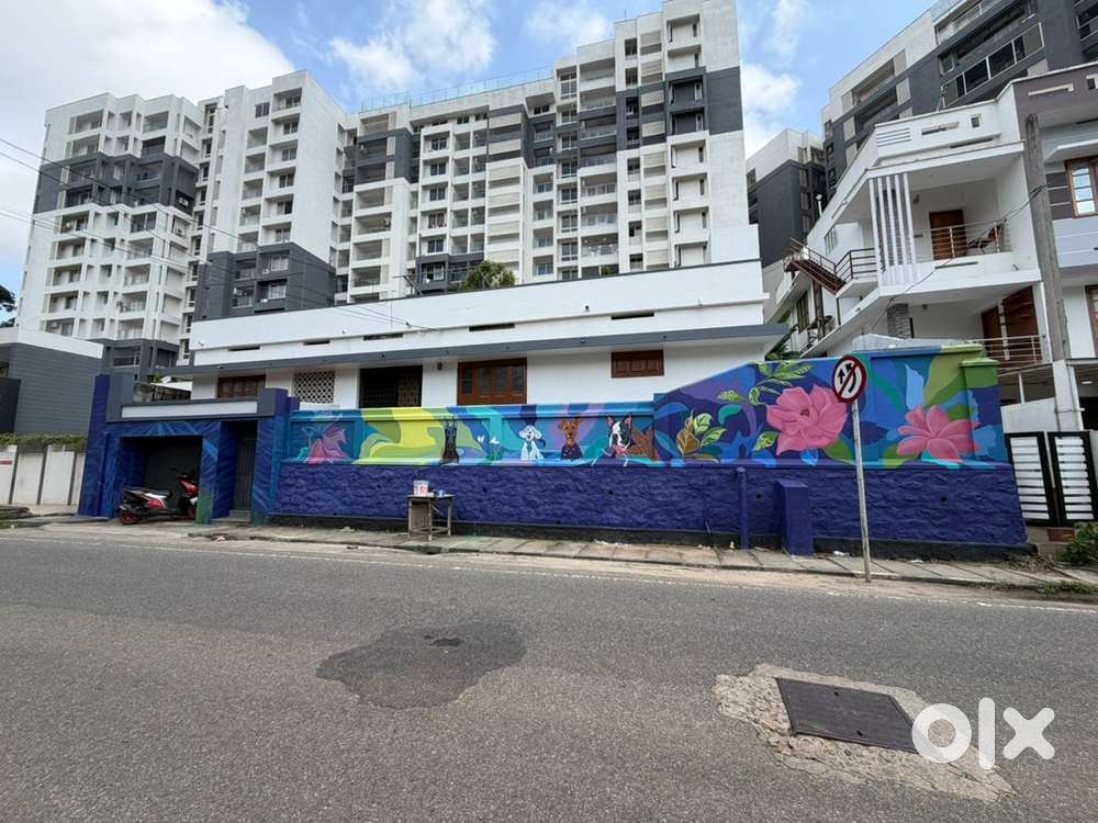 Brand new 2BHK a/c semifurnished 8th floor Flat at Mannanthala juncti