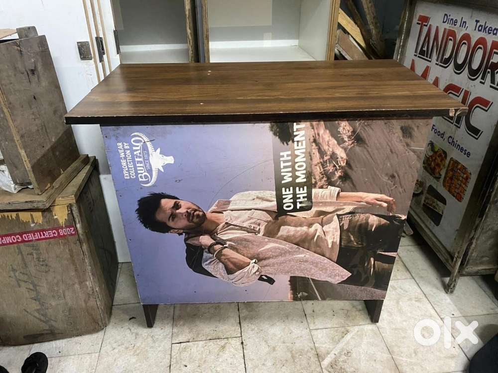 Momos Steel Counter for sell