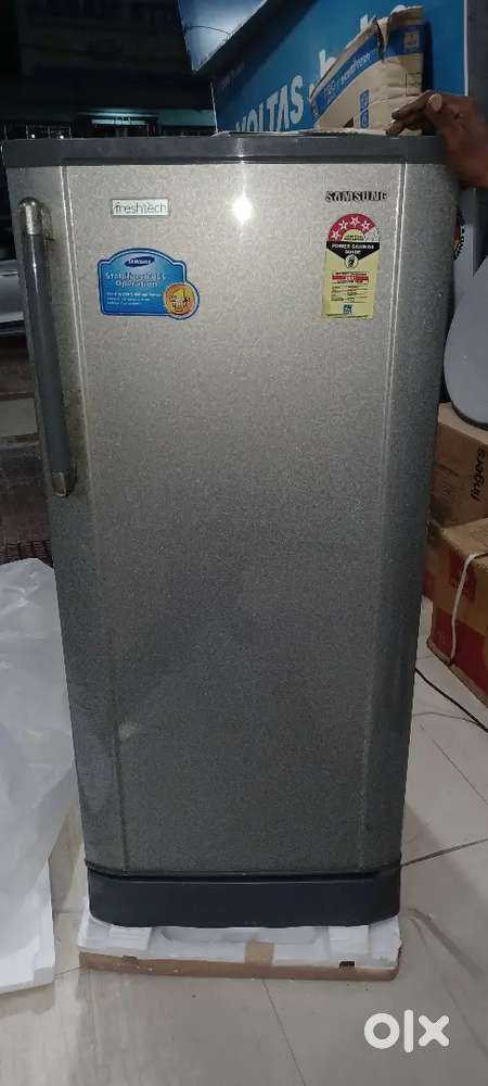 Good condition singal door samsung frz