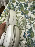 SONY WH CH 520N as good as new no scratches no dents