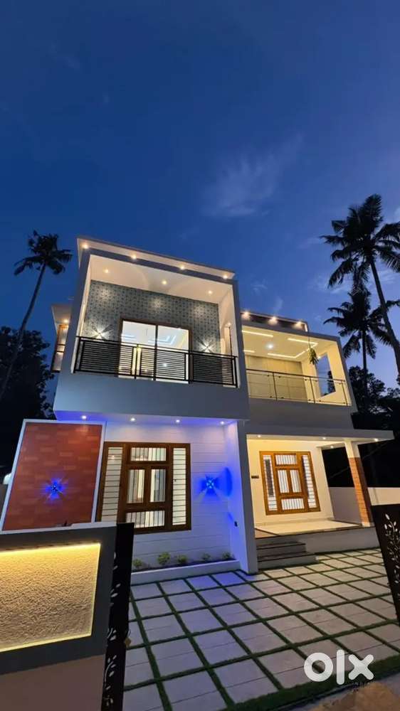 കൊട്ടിയം കുണ്ടറ പെരുമ്പുഴയിൽ അതിമനോഹരമായവീട് നിങ്ങൾക്കുംസ്വന്തമാക്കാം