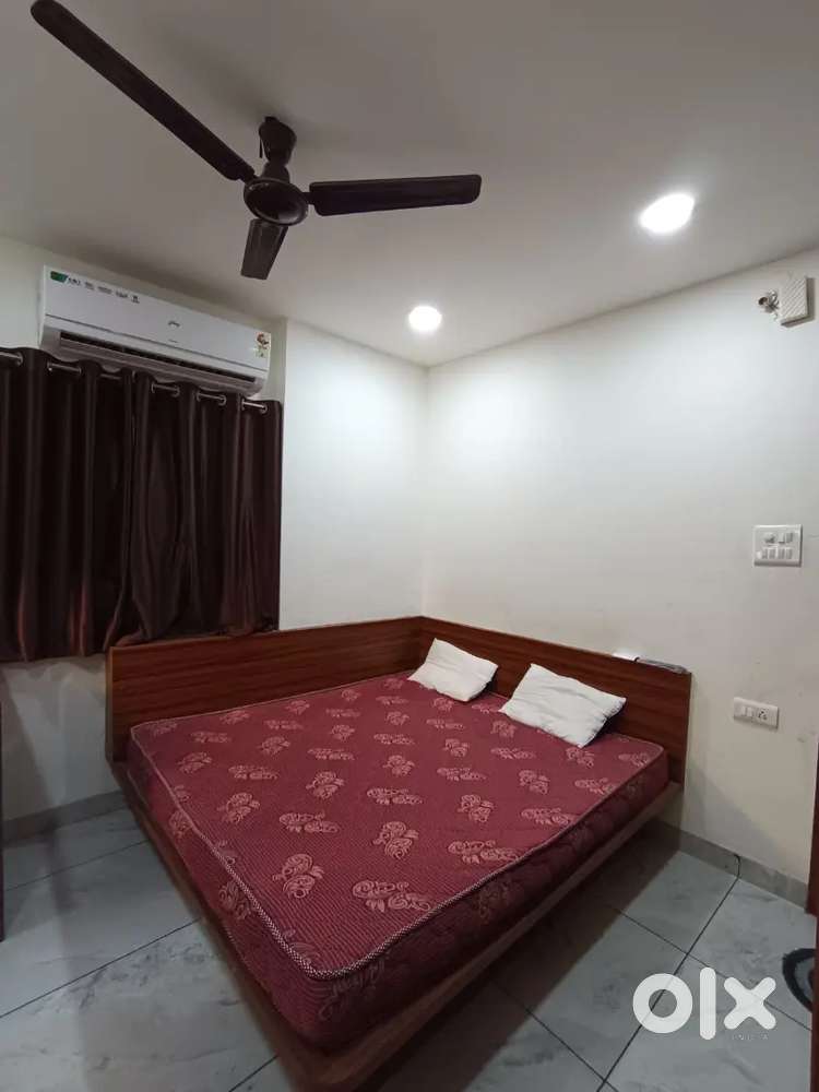 Fully Furnished 1Rk Vijay Nagar Zero Brokarege
