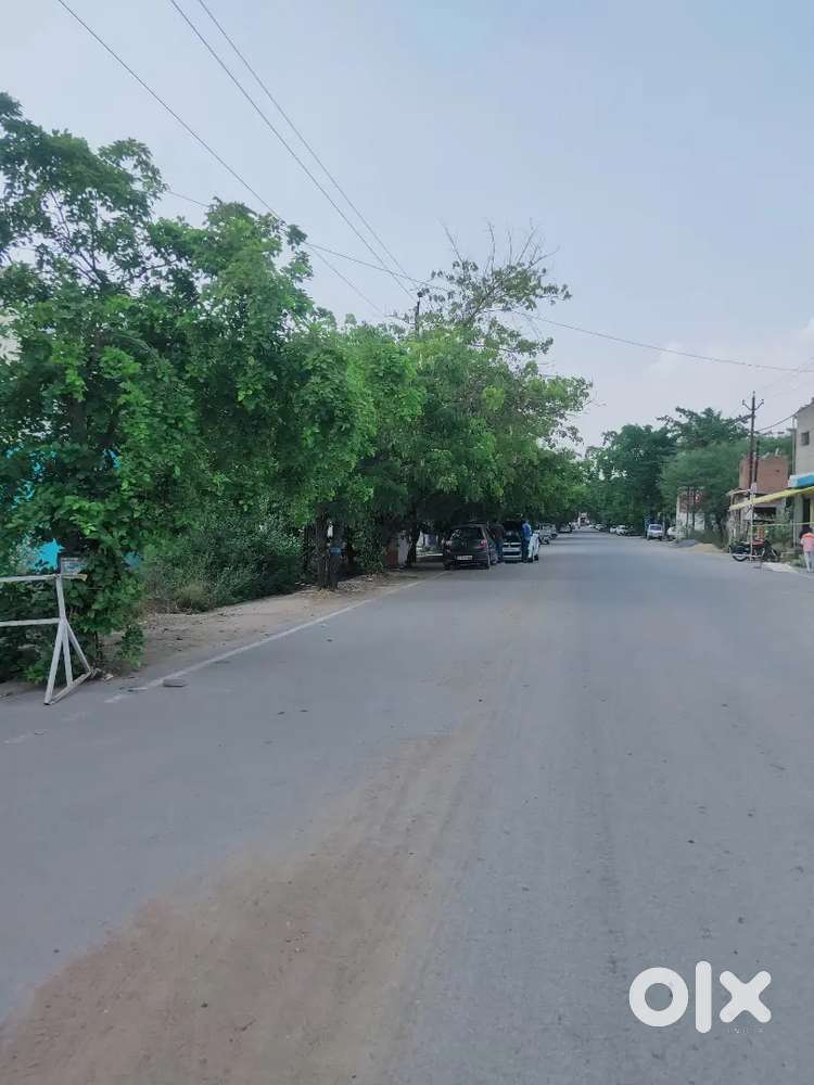 Shop for rent near St. Xavier's school vyapar vihar